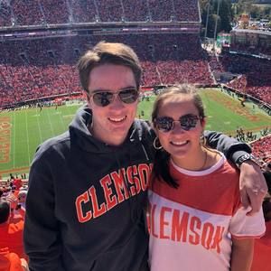 Meet your Posher, Stella